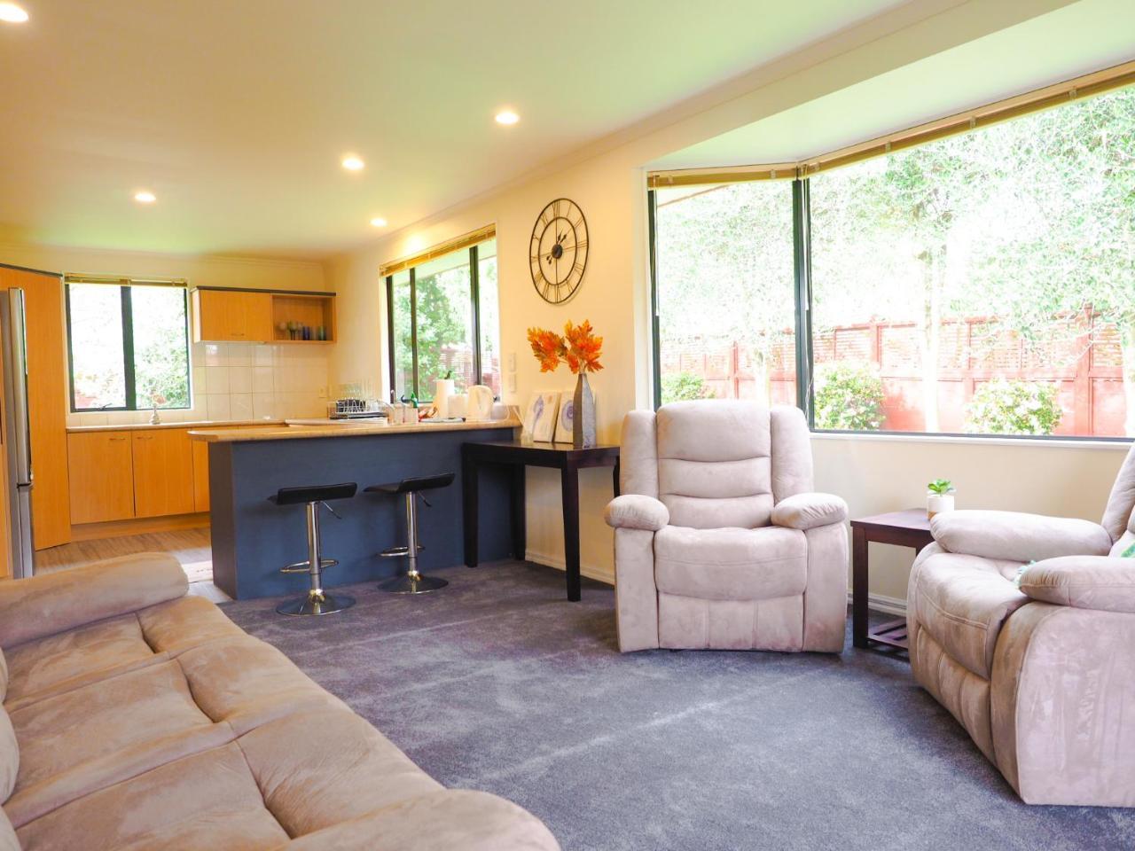 Accommodations Homestay In Rototuna, Hamilton Exterior photo